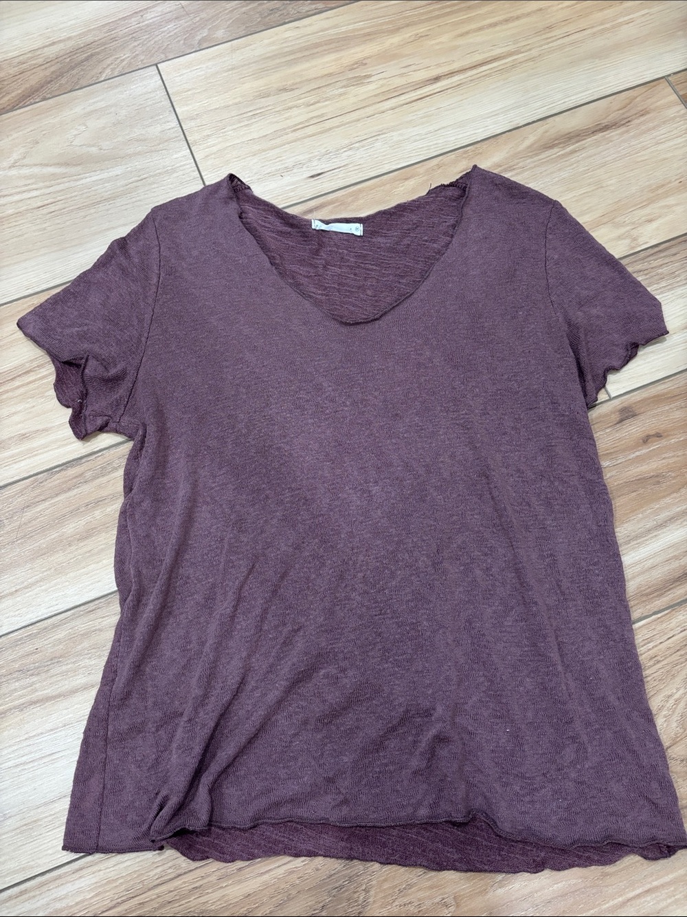 Lightweight V-Neck Short Sleeve Tee - Plum